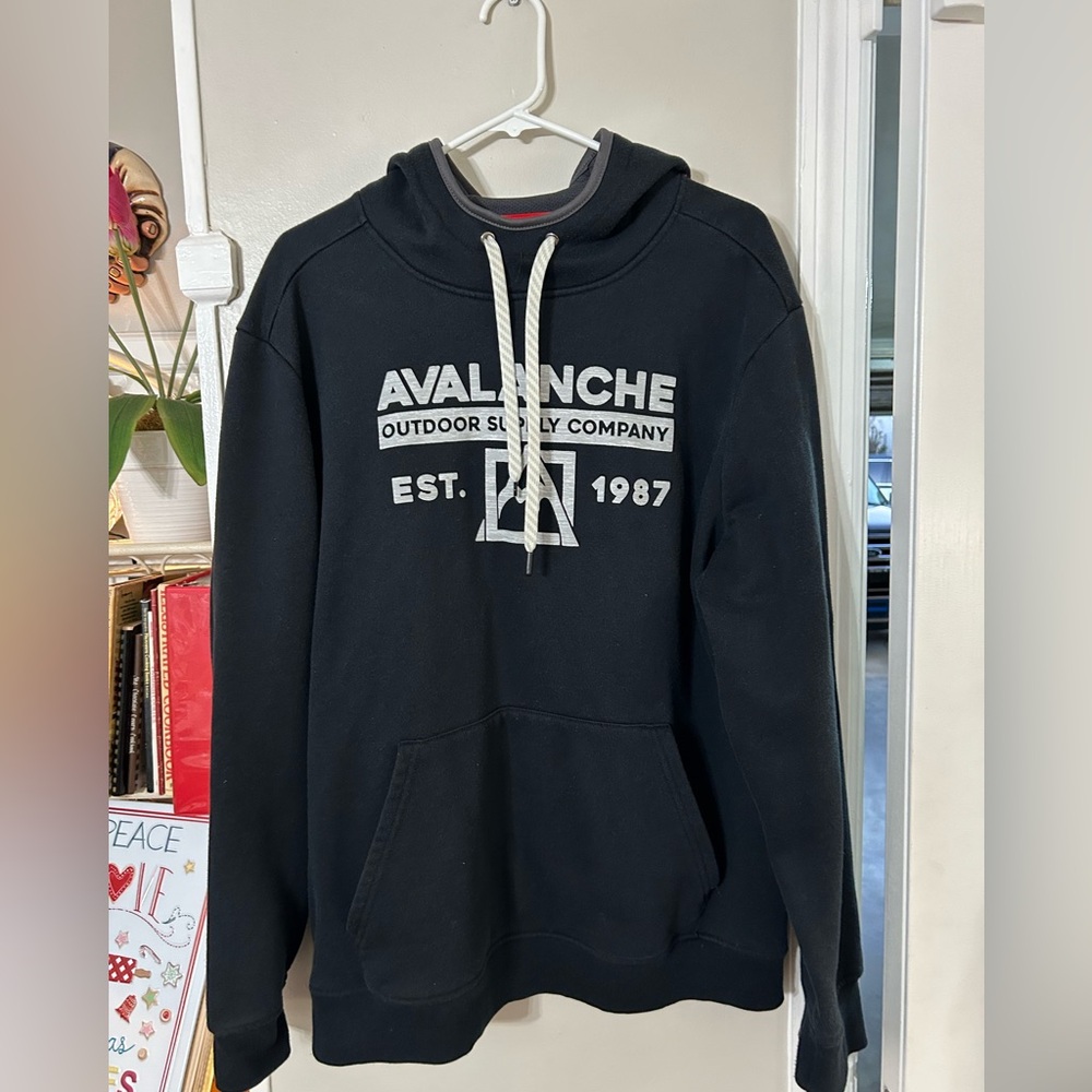 Avalanche Men's Black Hoodie Size XL